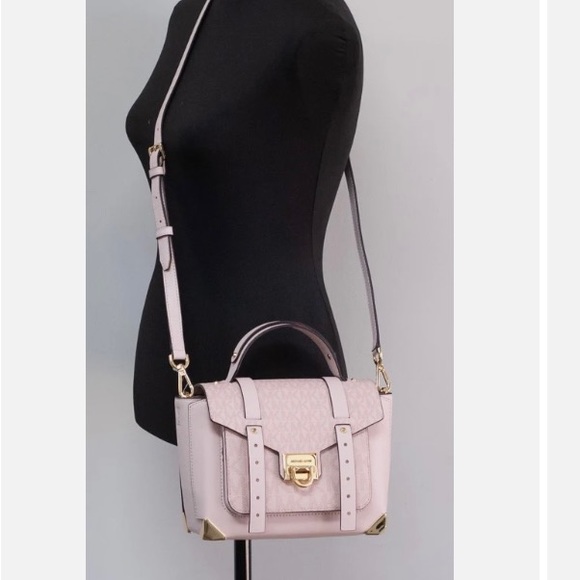 Michael Kors Manhattan Medium Leather Satchel - Picture 10 of 11